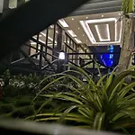Roshan Hotel