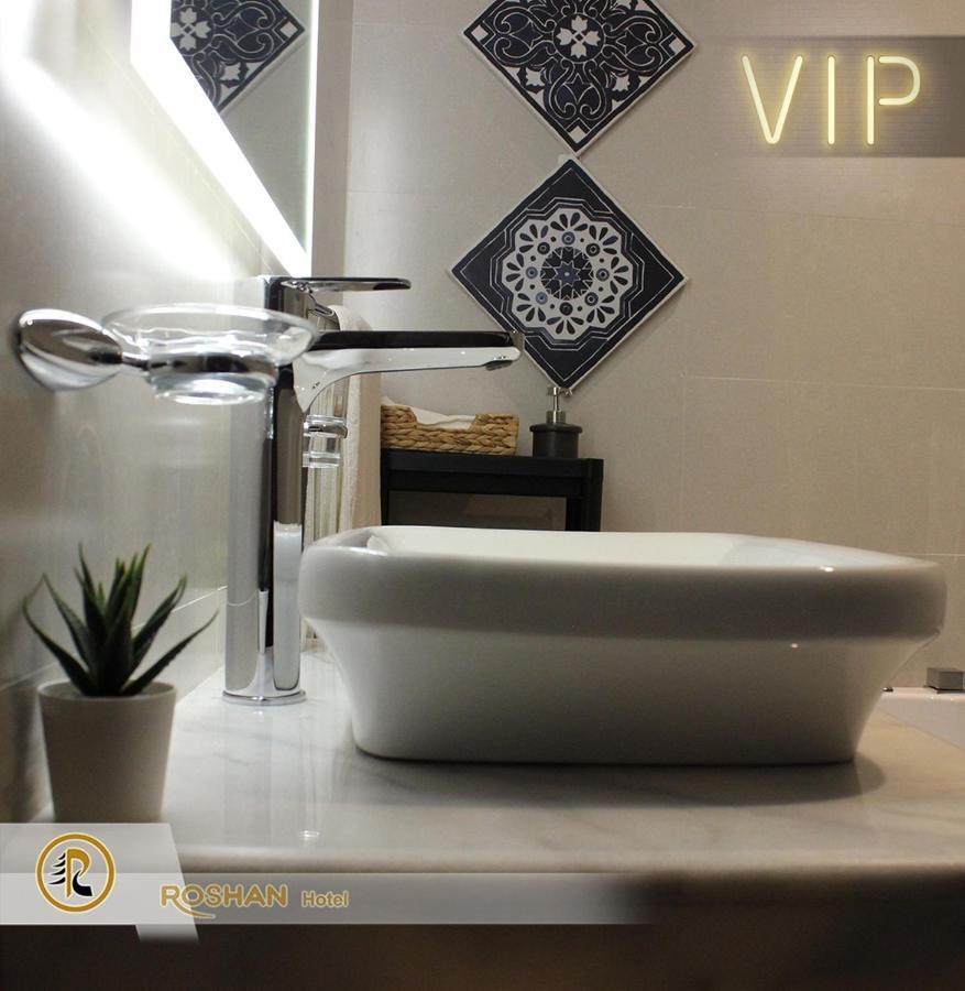 Roshan Aparthotel 4*